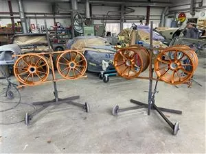 PORSCHEFÆLGE BRONZE2.jpg